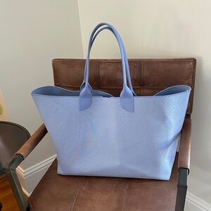 EUC Rothy’s Lightweight Mega Tote Bag